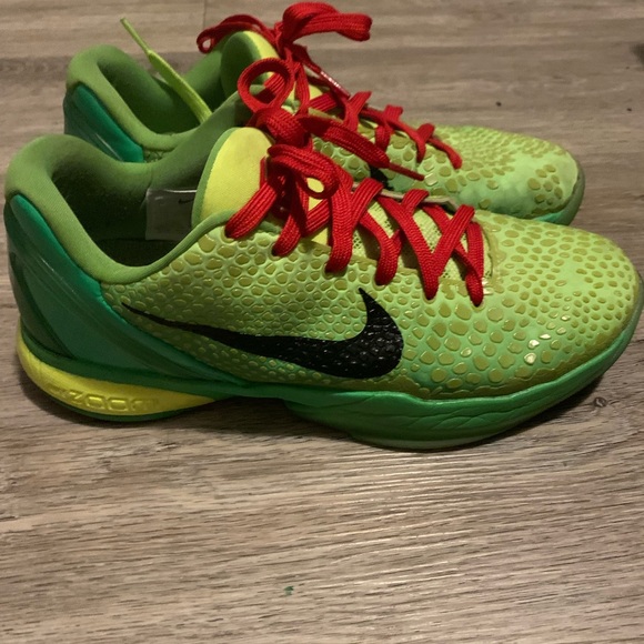 Nike Kobe grinches - Picture 4 of 6